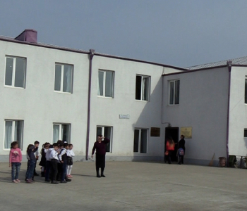 ალგეთის ავარიული სკოლის 1000-მდე მოსწავლე მარნეულის ორ სკოლაში განაწილდება