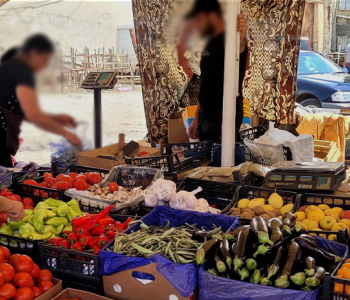 Ի՞նչ  արժե  միրգն ու բանջարեղենը  Մառնեուլիի  շուկայում