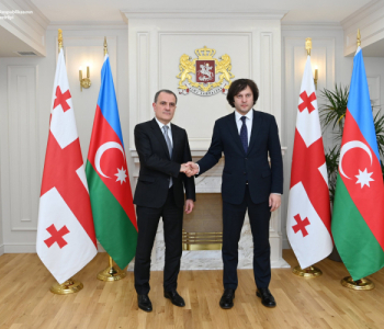 Gürcüstanın Baş naziri İrakli Kobaxidze Azərbaycan Respublikasının
xarici işlər naziri Ceyhun Bayramovla görüşüb.