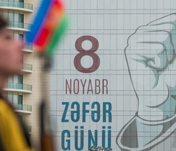 Azərbaycan Zəfər Gününü qeyd edir