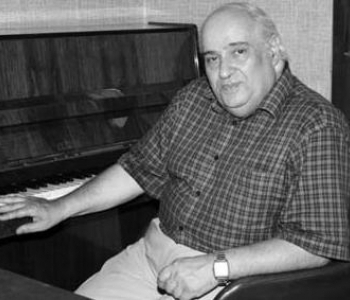 Gürcü musiqiçisi, bəstəkar və pedaqoq Vaja Azaraşvili 87 yaşında
vəfat edib.
